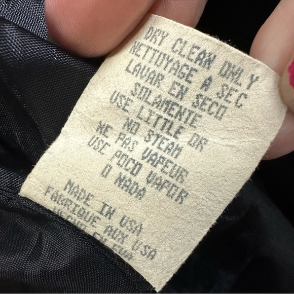 BCBGMaxazria Black 3 Button Slim Fit Shoulder Pad Pocket Blazer Jacket Womens 4 - Picture 13 of 15